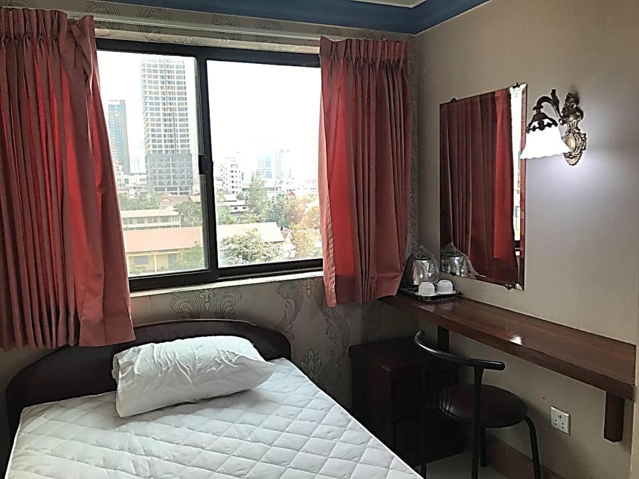 Rs Galaxy Hotel Пномпень Экстерьер фото